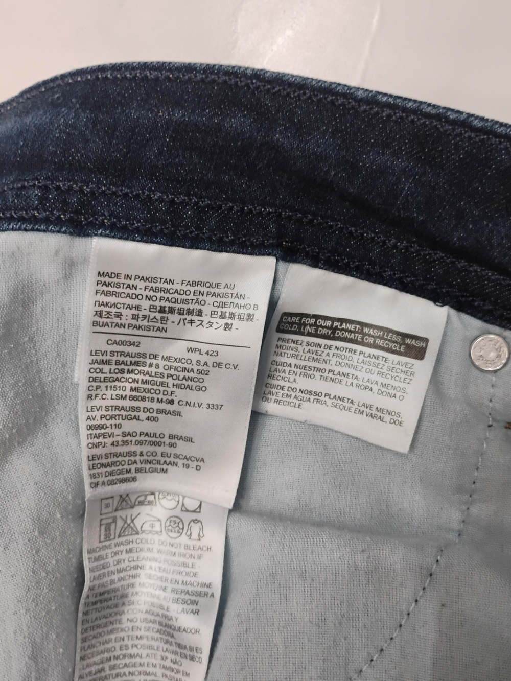 Levi's 529™ Curvy Skinny Leg Jeans in Dark Indigo SZ 14 - Picture 6 of 7